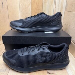 Under Armour Mens UA Surge 3  Running Shoes Cross Training Blackout Size 12 New